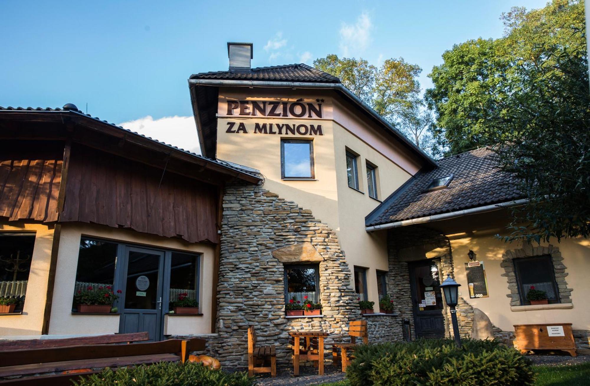 Penzion Za Mlynom Liptovská Teplá Exterior foto